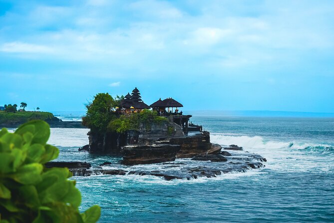 Bali Pura Taman Ayun Temple, Monkey Forest & Tanah Lot Excursion - Rice paddies and a Balinese village snack