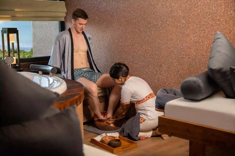 Bali/Sanur: Spa and Bath Experiences at Svaha Spa Sanur - Revitalization Back, Neck and Shoulder Massage