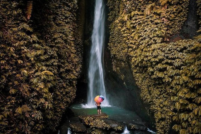 Bali Secret Waterfall Tour - Private and All-Inclusive - Banyu Wana Amertha has a paved but serious approach