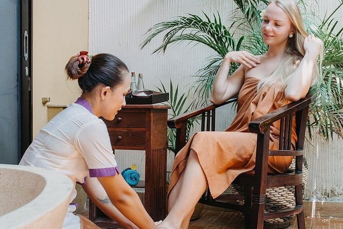 Bali Spa Massage 2 Hour at Luxury Spa - Body scrub and yogurt moisturizer