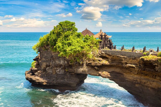 Bali Tana Lot Half day Sunset - Tanah Lot Temple: one hour by the sea