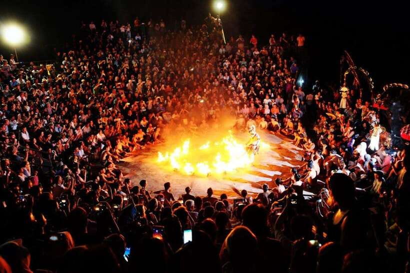 Bali: Tanah Lot Temple Sunset Kecak & Fire Dance Show Ticket - Is the $6 Tanah Lot Kecak show worth booking?