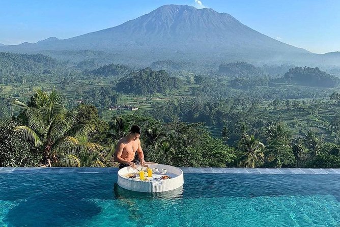 Bali Tour Customized With Local Guide - East Bali reaches Lempuyang and Tirta Gangga