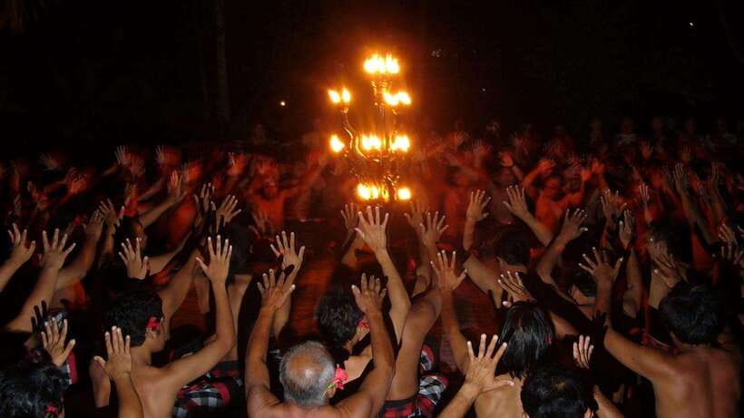 Bali: Ubud Kecak and Fire Dance Show Tickets - The one-hour Ramayana story