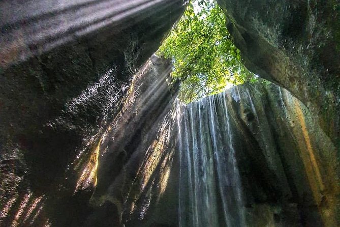 Bali Waterfalls in One Day: Tukad Cepung, 2 Hidden Waterfall, Kanto Lampo - Jehem: the natural pool finale