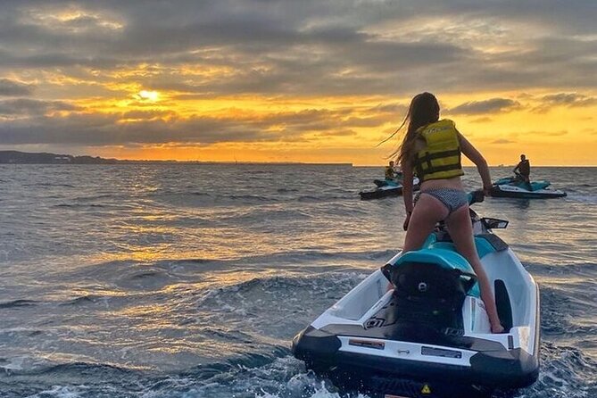 Bali : Watersport Jet Ski, Banana Boat, Parasailling and Flyboard - What happens at the water-sports center