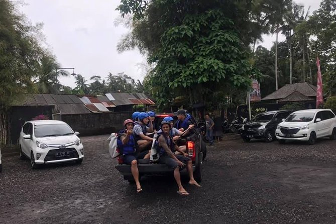 Bali White Water Rafting Ubud Ayung river rafting - Lunch is more useful than it sounds