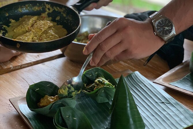 Balinese Authentic Cooking Class in Ubud - A traditional Balinese house puts the recipes in context