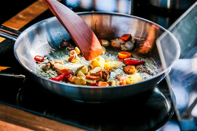 Balinese Cooking Class at The Santai Umalas Kerobokan - What happens during the two-hour class