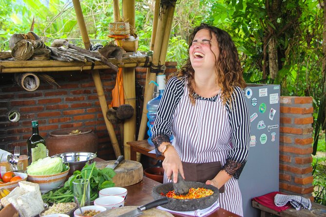 Balinese Vegan Cooking Class with Fresh Harvesting & Garden Tour - Key points to know before booking
