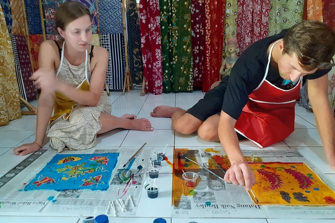 Batik Master Class with Full Process - Snacks, tea, and a relaxed pace