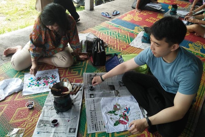Batik Master Class with Full Process - The first lesson: wax, cloth, and the canting tool