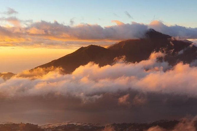Batur Volcano Trekking - Soaking at Batur Natural Hotspring
