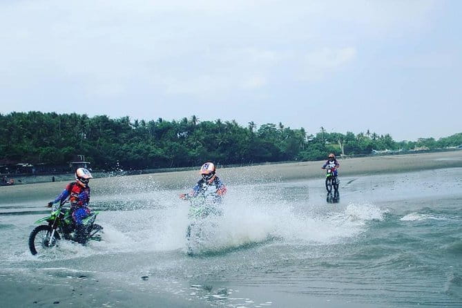 BEGINNER RIDE - Learn to ride and enjoy the sandy beach - Switching from automatic to manual riding