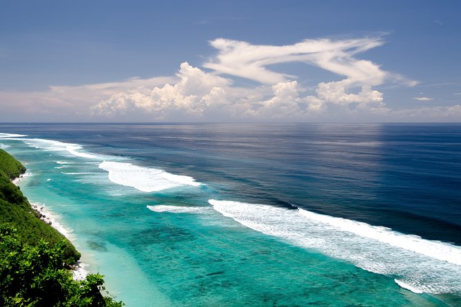 Best Bali Beaches - Uluwatu Temple - FREE Wi-Fi - What to bring and how to plan the day