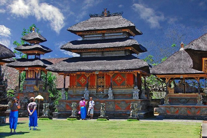Best Day Trip in Bali - Tegalalang Rice Terrace and the photo question