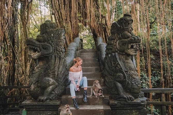 Best Day Trip in Bali - Starting with monkeys at the Sacred Monkey Forest