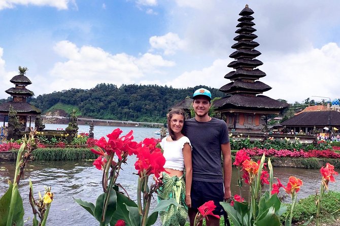 Best of Bali Water Temple and UNISCO Rice Terrace Trek - Tanah Lot and the sunset finish