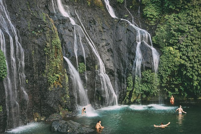 Best of North Bali: Banyumala Waterfall, Handara Gate and Temple - Handara Gate, 35 minutes of polished Bali scenery
