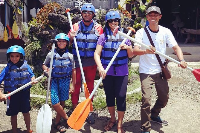 Best of Ubud Adventure: Ayung Rafting - ATV - Quad Bike with Private Transport - Riding a 250cc ATV through Singapadu