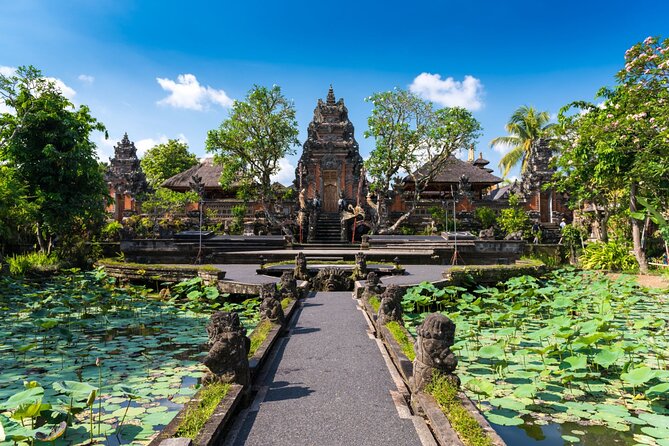 Best of Ubud’s Highlights Full-Day Tour - Tegenungan Waterfall’s jungle setting