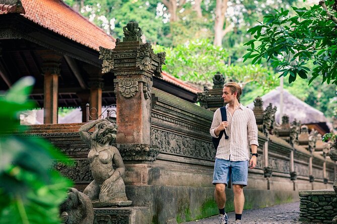 Best of Ubud Sightseeing Private All Inclusive Tour - Seeing silver work at SUNSRI House of Jewelry