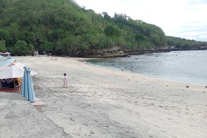 Best Seller West Nusa Penida Island Private Guided Tour - Angel’s Billabong is made for a short walk and photos
