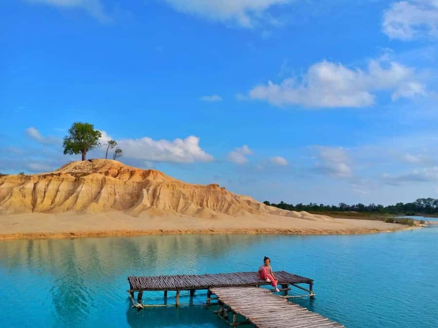 Bintan Desert And Blue Lake Private Tour - Finding the Best Photo Spots