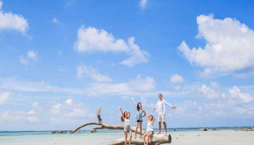 (: BINTAN :) Full Day Tour ( PRIVATE tour ) - Kelong Seafood Gives You a Local-Style Lunch Break