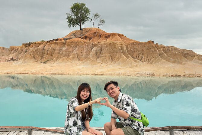 Bintan Sand Dune & Blue Lake Tour - Rain, litter, and realistic expectations