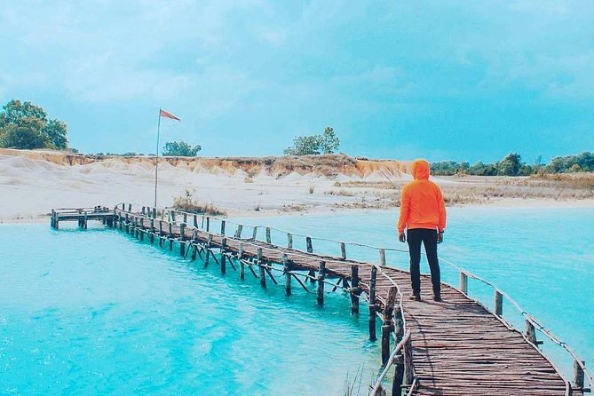 Bintan Sand Dunes & Blue Lakes Tour with Lunch - Key points at a glance