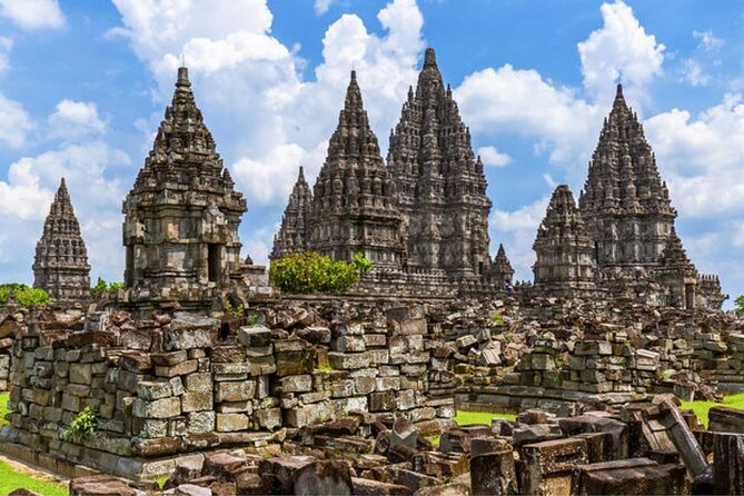 Borobudur Sunrise, Mt. Merapi & Prambanan Day Tour with Entry Fee - The Guides Make the Long Day Easier