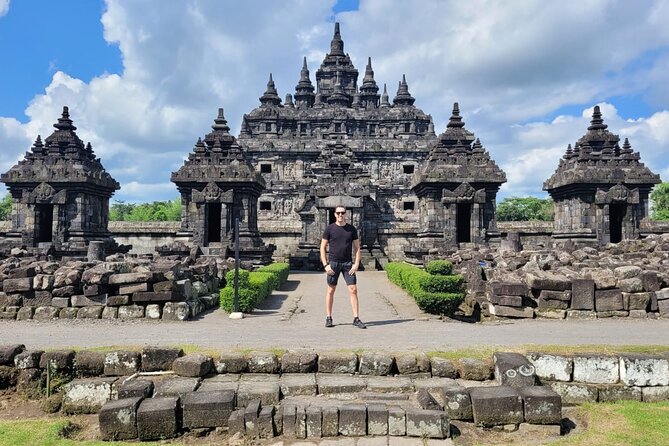 Borobudur Temple Climb To The Top & Prambanan Temple - 1 day tour - Timing, energy, and what to pack