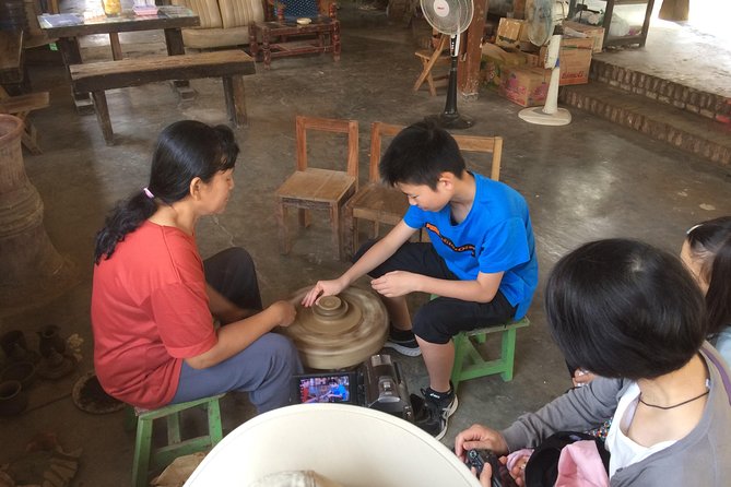 Borobudur: Village Tour with Pottery and Tofu Making - Who will enjoy this Borobudur outing