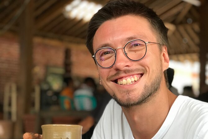 Borobudur: Village Tour with Pottery and Tofu Making - Practical planning for the meeting point