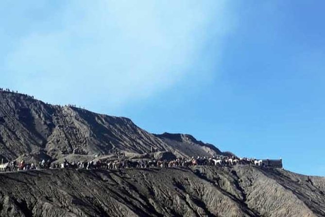 Bromo sunrise tour - start Surabaya // 1 day - Who will enjoy this demanding day