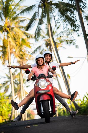 Canggu Scooter Lessons - A sensible first step before Bali traffic