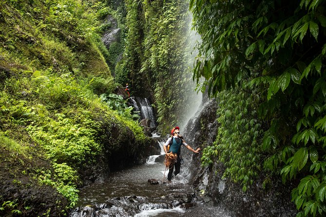 Canyoning Bali, Tamata Canyon (Adventure, discovery, nature) - The 6:00 am pickup and mountain drive