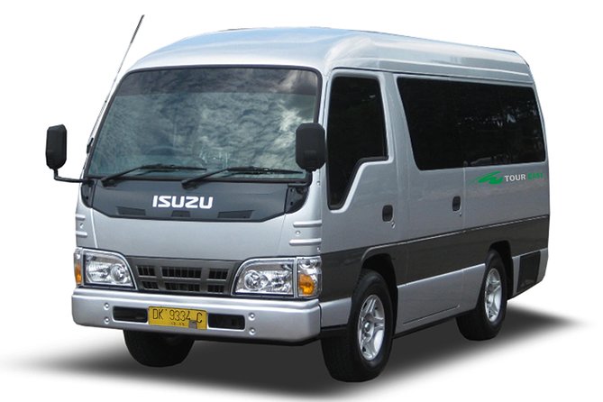Denpasar Arrival Transfer: Airport to Hotel - Finding your person among the airport signs