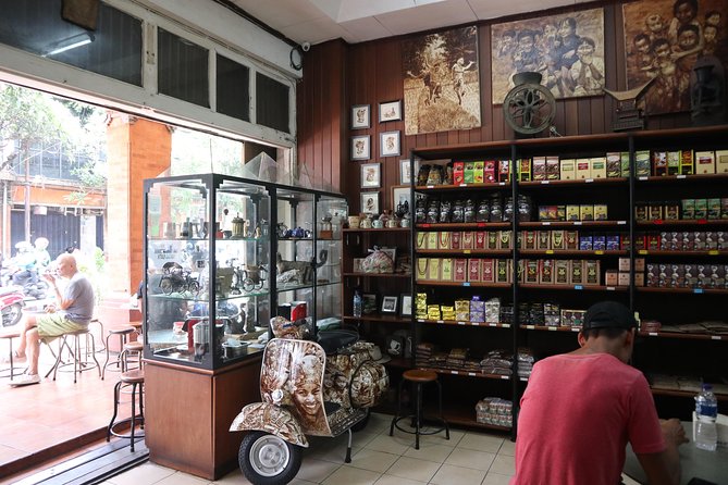 Denpasar City Food Tour (Day Tour) - Satay, soup, curry, and the main meal