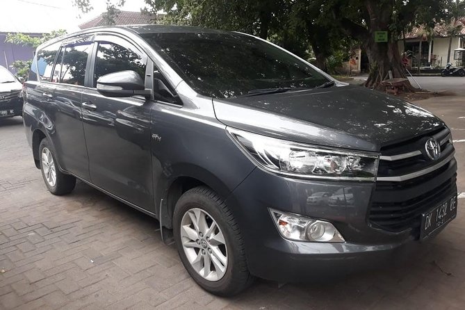 Departure Transfer from Seminyak, Kerobokan to Bali Airport (DPS) - A direct ride lasting 30 minutes to one hour
