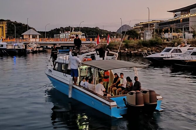 Early Bird Speedboat Group Tour : Explore Komodo Ahead of Crowds - Key points at a glance