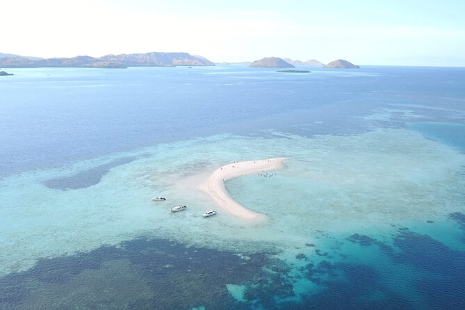 Early Bird Speedboat Group Tour : Explore Komodo Ahead of Crowds - Lunch is short, practical, and Indonesian