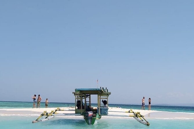 East Lombok Secred Gilis (Gili Kondo, Gili Bidara, Gili Petagan, Gili kapal) - The 7:00 a.m. start and private road transfer