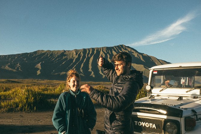 Epic Mount Bromo Sunrise Tour from Surabaya & Malang - What the guide and drivers add to the morning