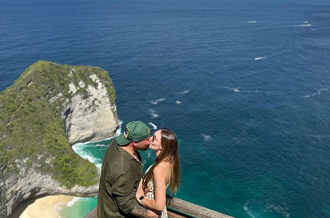Experience West Nusa Penida Private Tour - Crystal Bay for water, rest, and a change of pace