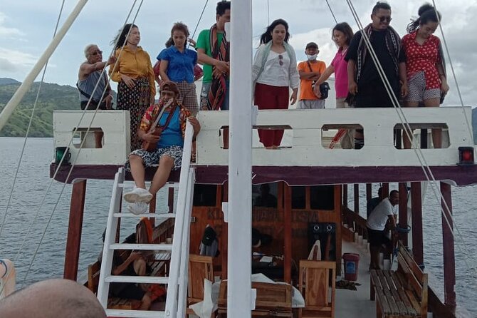 Explore Komodo and Swim with Whale Sharks - The crew can shape the whole trip