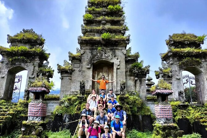 Explore Munduk Customized 8 Hour Day Tour in North Bali - Jatiluwih rice terraces and temple country