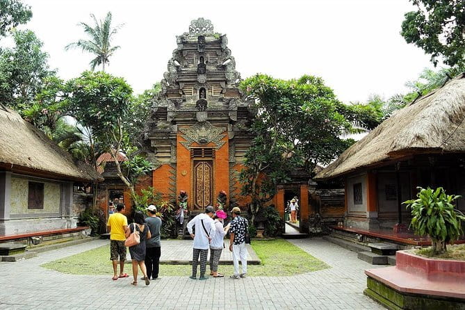 Exploring Bali in 3 Days: Discover Top Places in Bali - Day two: Bedugul’s cool air and Jatiluwih’s broad terraces