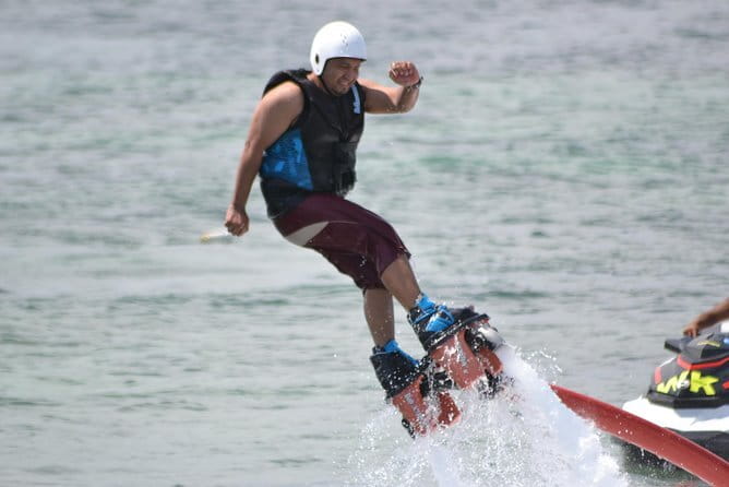 Fly Board Experience in Bali - Learning to control the rocket boots